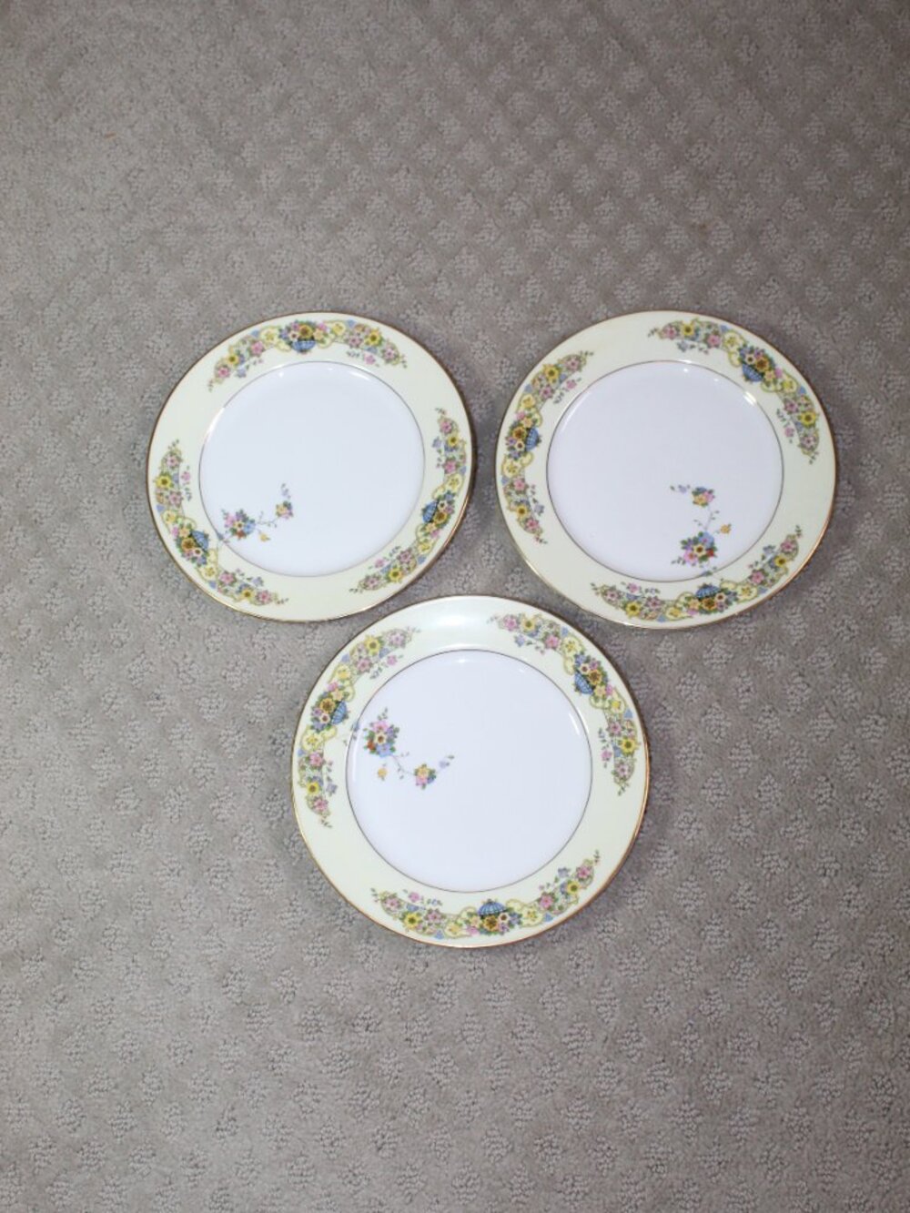 Set of 3 Thomas Bavaria Asturia Gold Trimmed Floral 7 3/4" Salad Plates